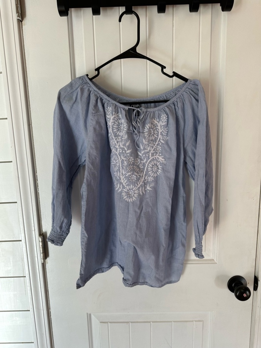 Chaps Light Blue Embroidered Peasant Top 100% cotton